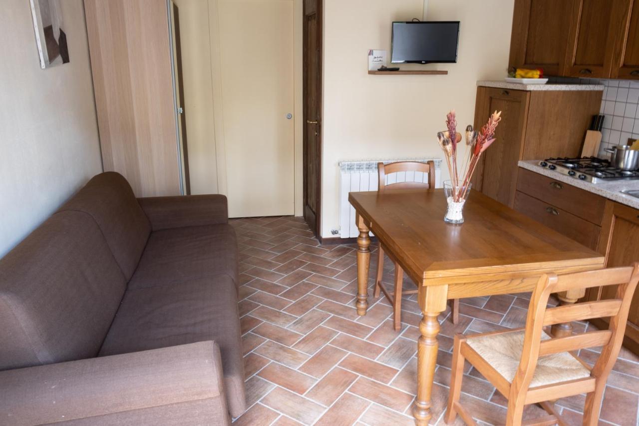 Tuscany Country Apartments Gambassi Terme Ngoại thất bức ảnh