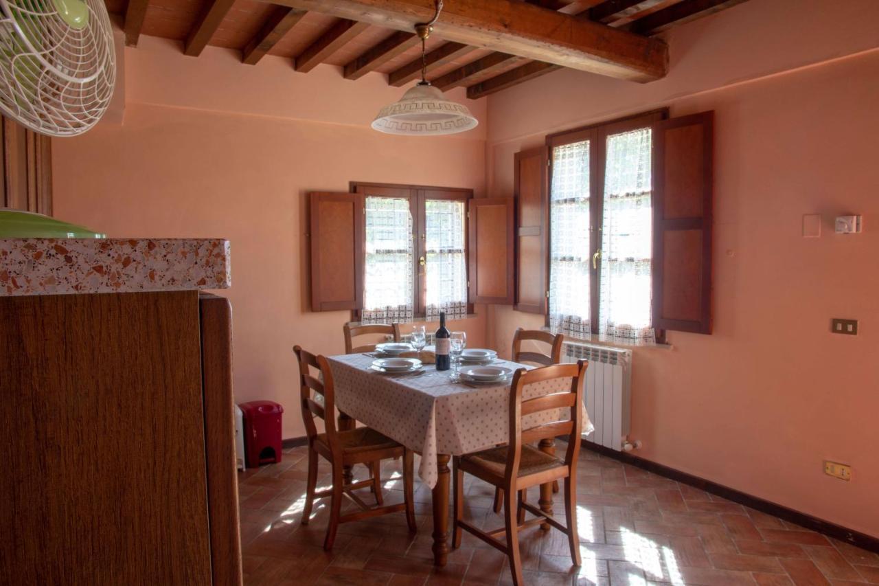 Tuscany Country Apartments Gambassi Terme Ngoại thất bức ảnh