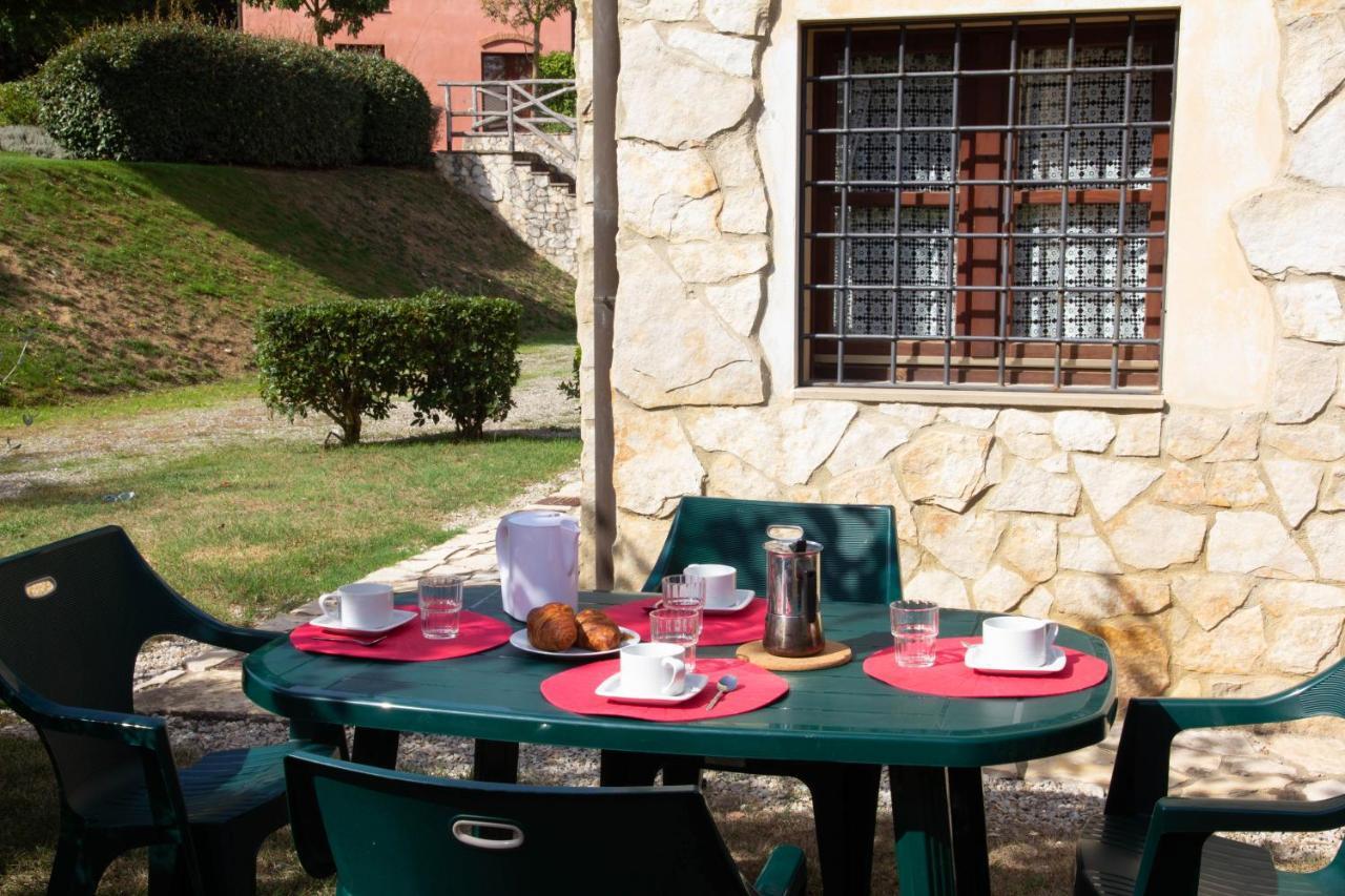 Tuscany Country Apartments Gambassi Terme Ngoại thất bức ảnh