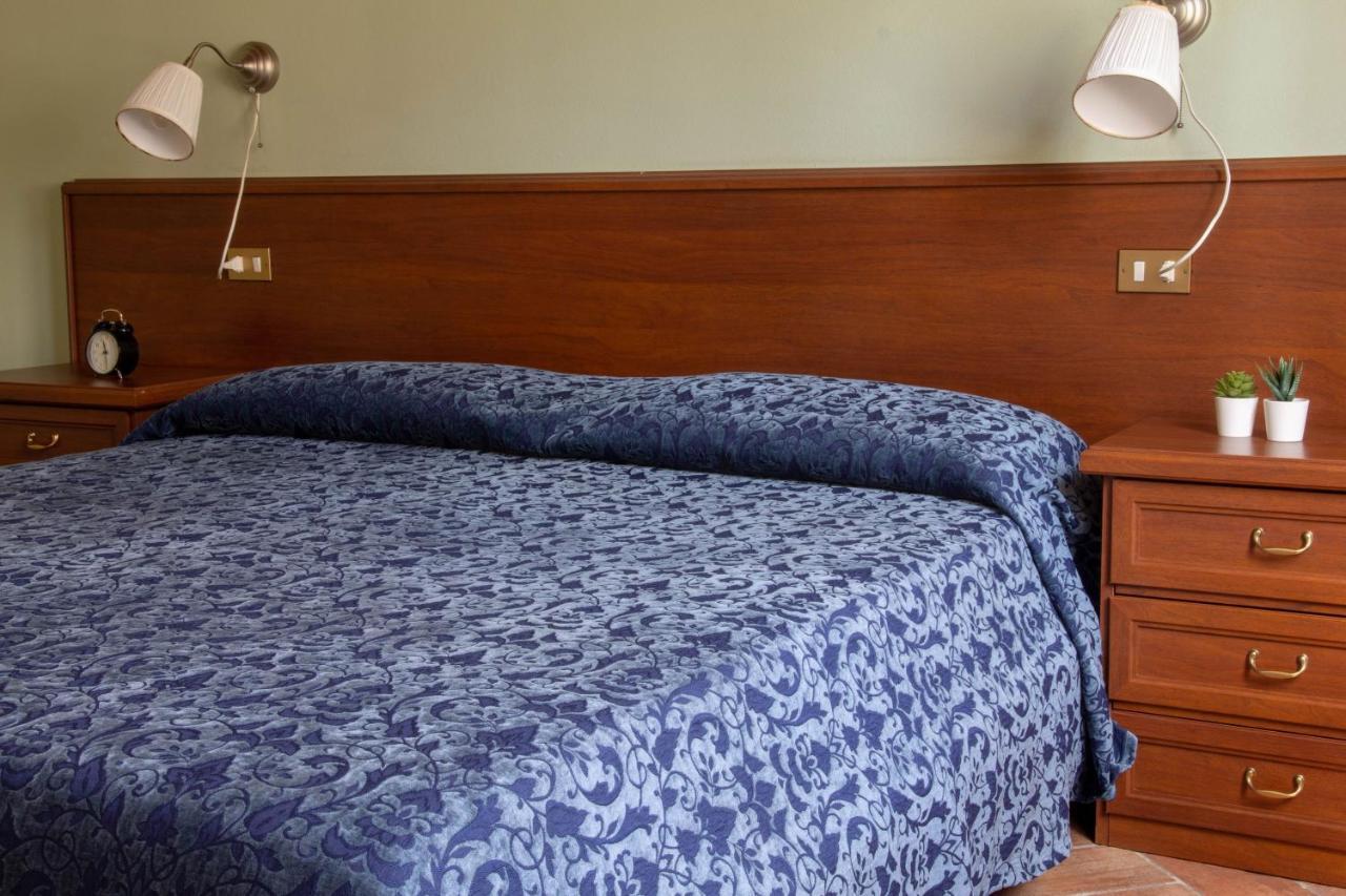 Tuscany Country Apartments Gambassi Terme Ngoại thất bức ảnh