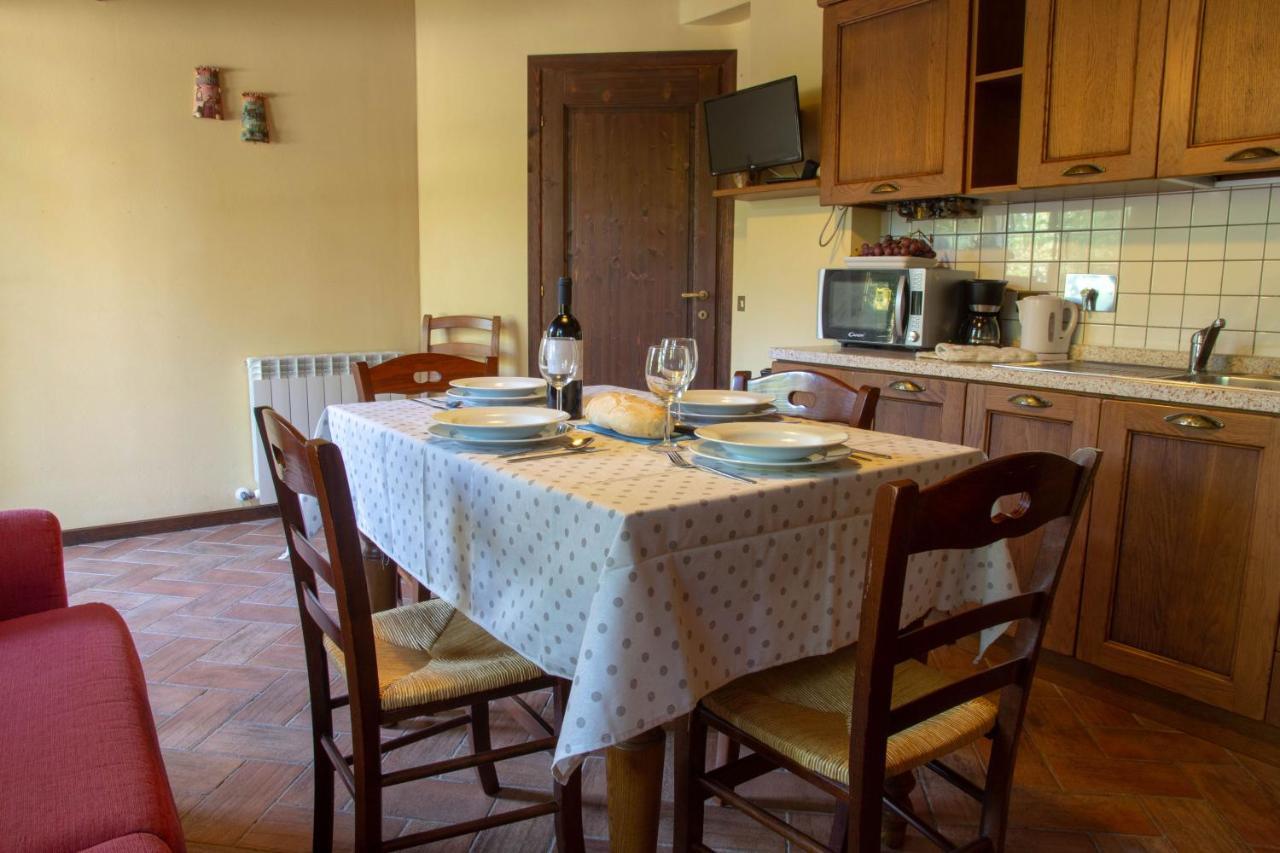Tuscany Country Apartments Gambassi Terme Ngoại thất bức ảnh