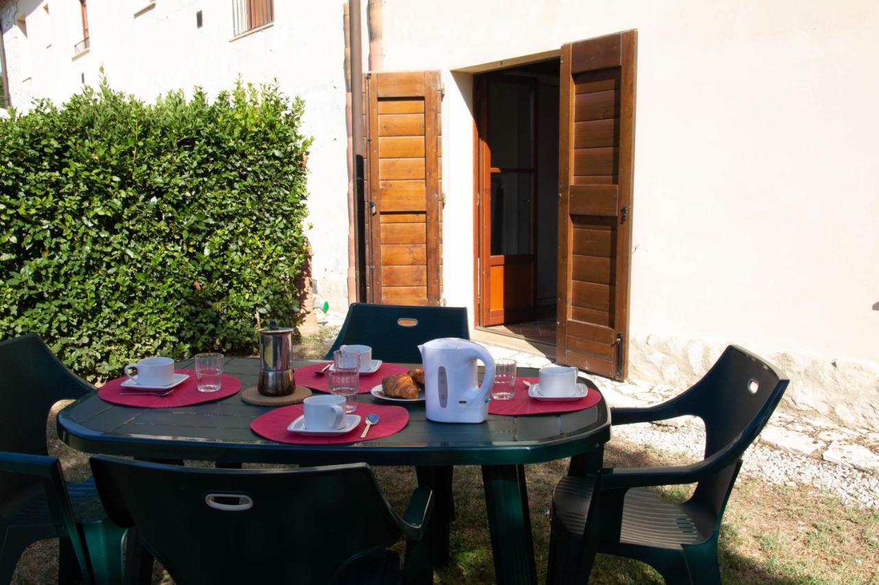 Tuscany Country Apartments Gambassi Terme Ngoại thất bức ảnh